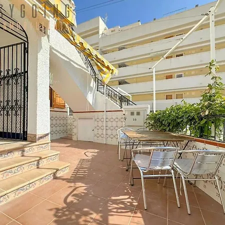 Casa Blanca 2